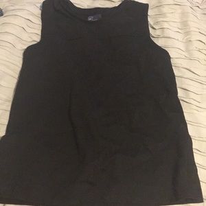 Gap black sleeveless shirt